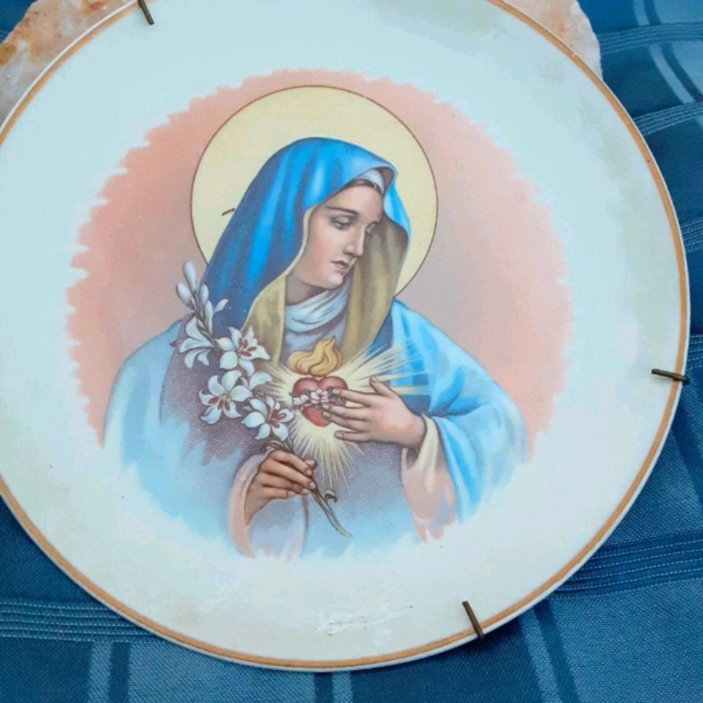 Mother Mary plate